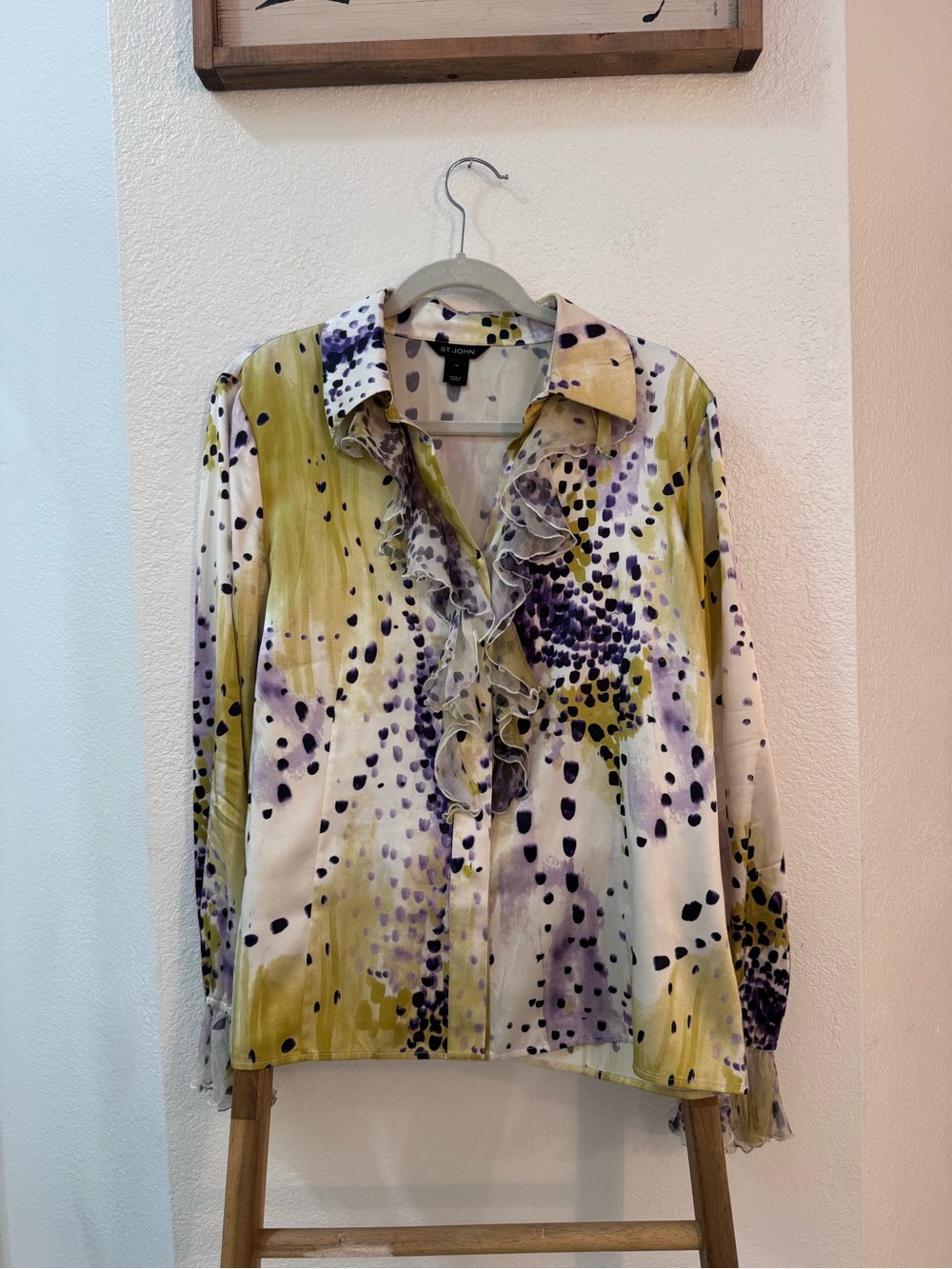 St. John 100% Silk Button-Down Blouse in Olive Green & Purple Ruffle Details Lux